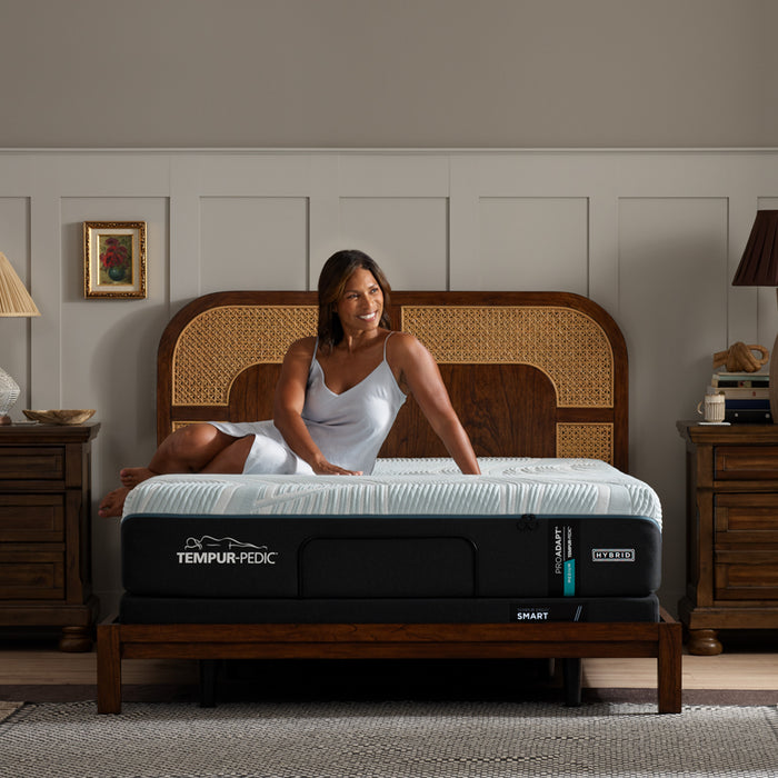 Tempur-Pedic ProAdapt Medium Hybrid