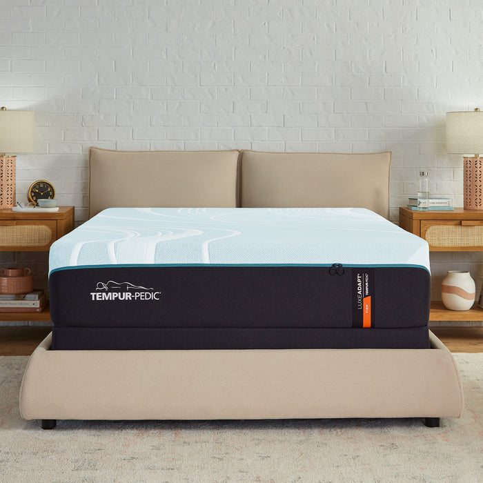 Tempur-Pedic LuxeAdapt Firm