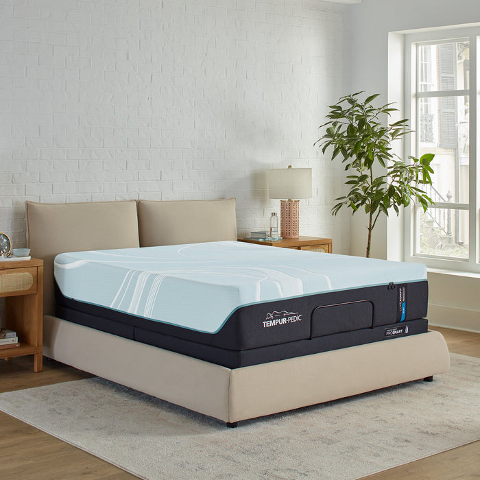 Tempur-Pedic LuxeAdapt Soft