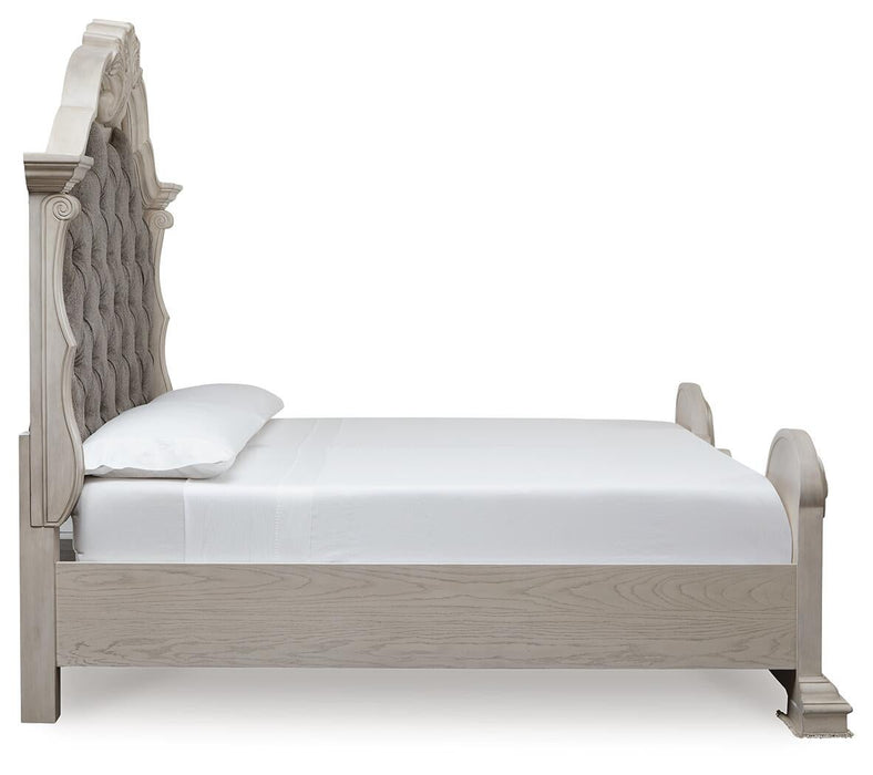 Bruchandi King Upholstered Panel Bed