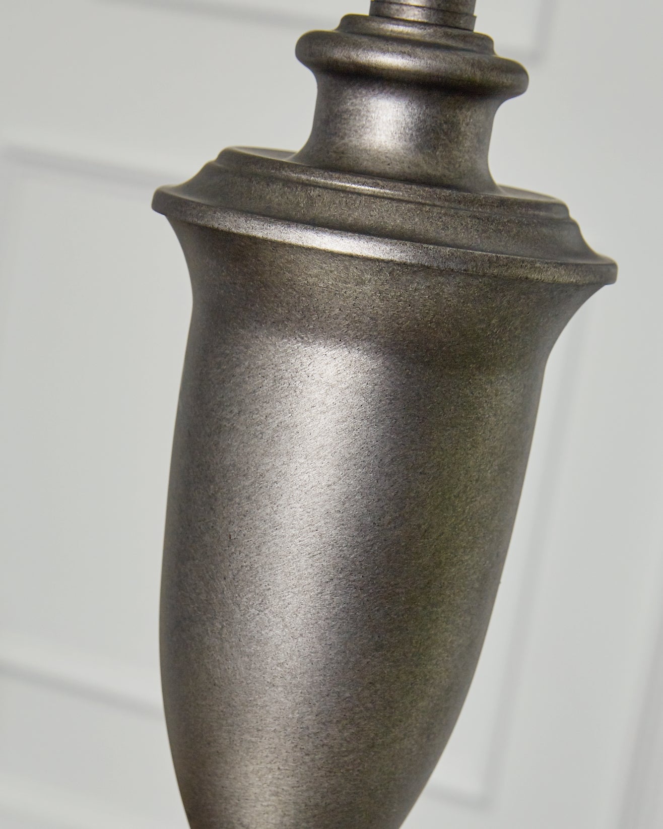 Doraley Metal Table Lamp (2/CN)